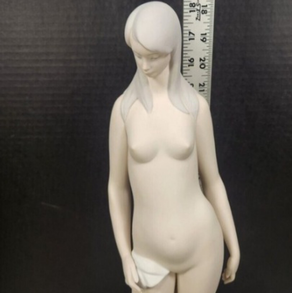 Lladro made in Italy Nude Lady sculpture